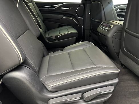 Used 2023 Cadillac Escalade Sport AWD/4WD image 44