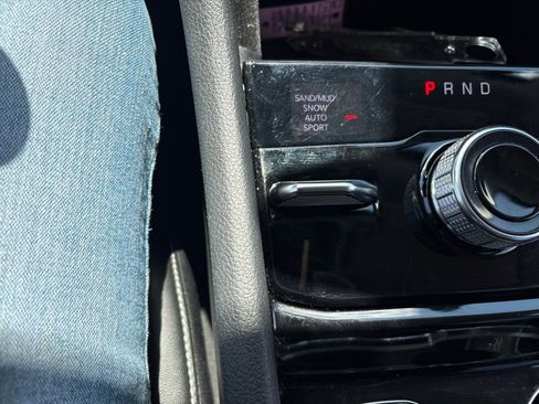 Used 2023 Jeep Grand Cherokee L Limited image 27