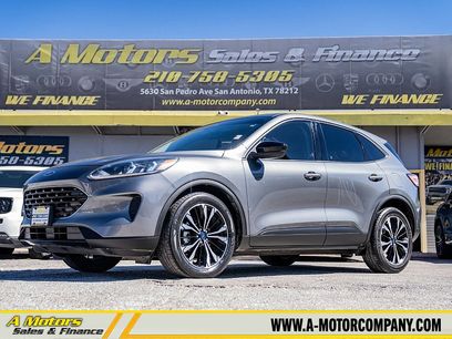 Used 2022 Ford Escape SE w/ SE Sport Appearance Package