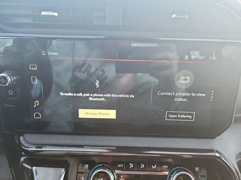 Used 2023 GMC Sierra 1500 AT4 w/ AT4 Premium Package image 24