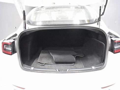 Used 2023 Tesla Model 3 Performance image 30