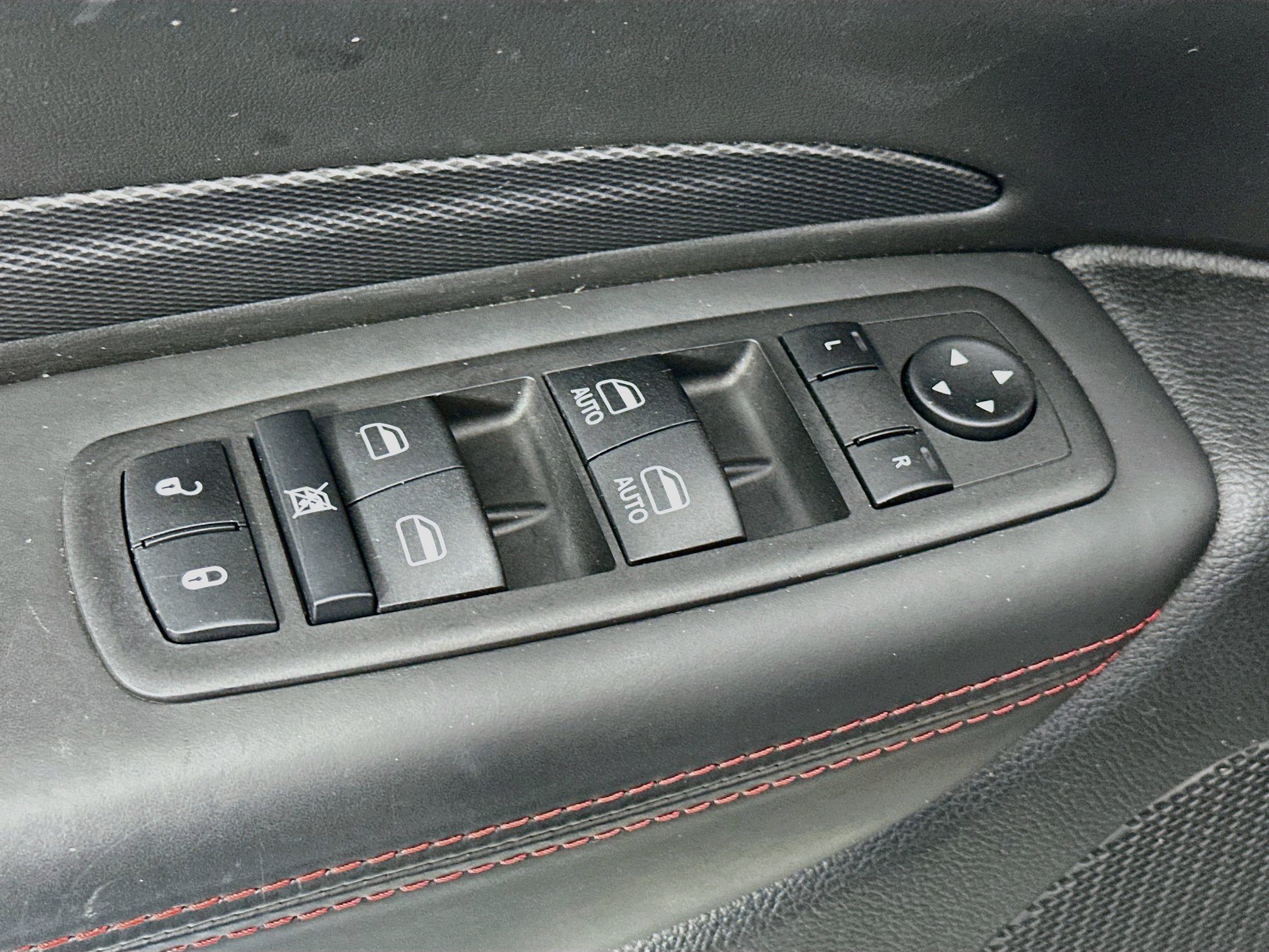 Used 2023 Dodge Durango GT AWD/4WD image 18