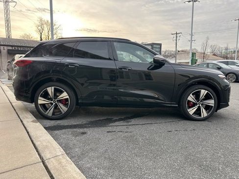 New 2025 Audi SQ5 Premium Plus image 6