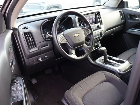 Used 2018 Chevrolet Colorado LT w/ LT Convenience Package image 13