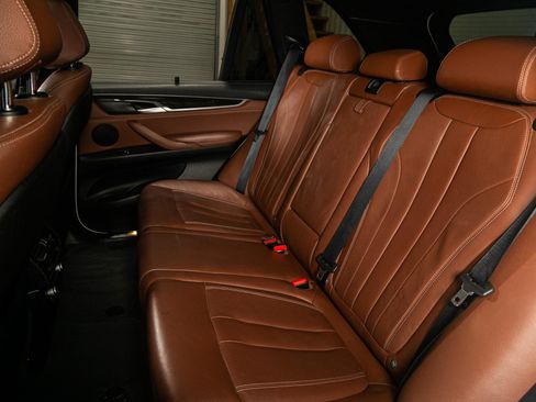 Used 2018 BMW X5 sDrive35i image 23