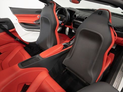 Used 2019 Ferrari Portofino image 56