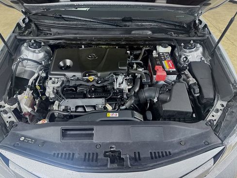 Used 2019 Toyota Camry LE w/ Convenience Package image 25