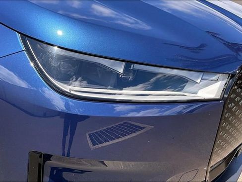 Used 2025 BMW iX xDrive50 w/ Convenience Package AWD/4WD image 26