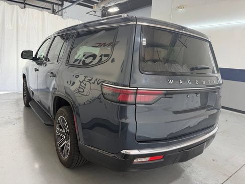 Used 2024 Jeep Wagoneer Series II AWD/4WD image 23