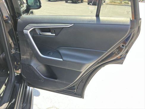 Certified 2021 Toyota RAV4 XLE Premium AWD/4WD image 29