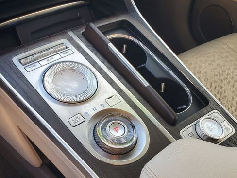 Used 2022 Genesis GV80 2.5T w/ Prestige Package 04 image 29