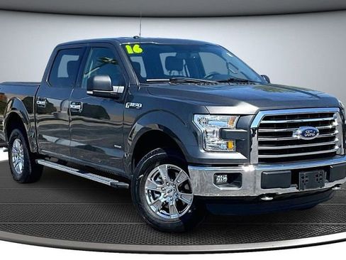 Used 2016 Ford F150 XLT w/ Equipment Group 302A Luxury image 3
