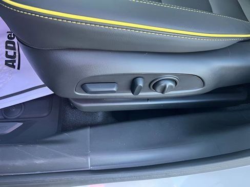 New 2026 Chevrolet TrailBlazer ACTIV w/ Convenience Package FWD image 11