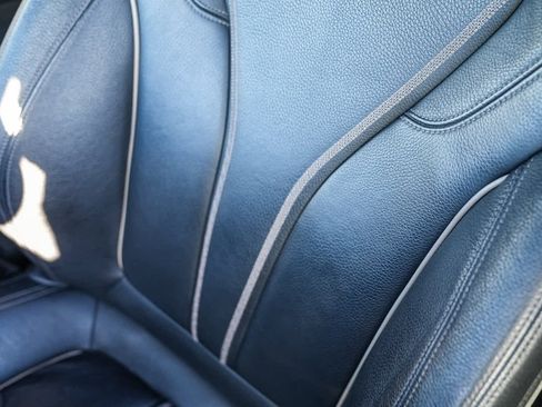 Used 2018 BMW 530e w/ M Sport Package 2 image 23