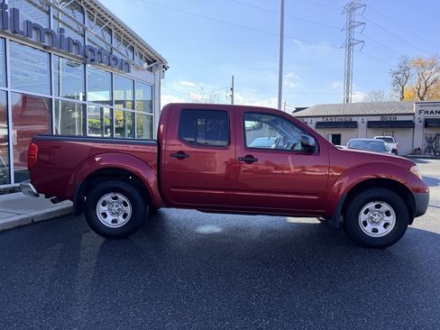 Used 2012 Nissan Frontier S image 7
