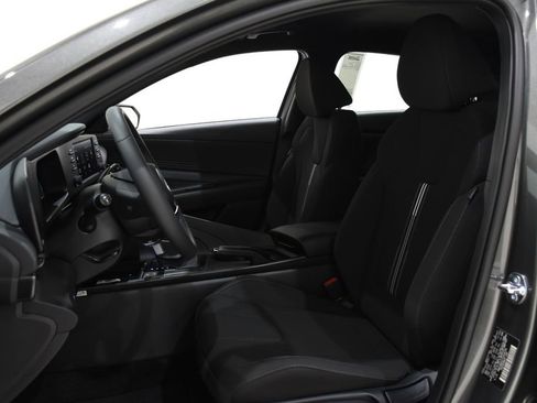 New 2026 Hyundai Elantra Sport FWD image 21