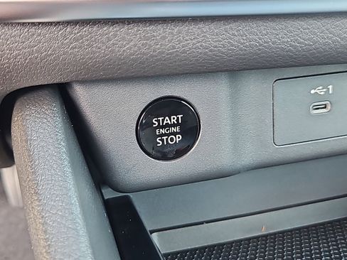 New 2026 Nissan Rogue SV image 9