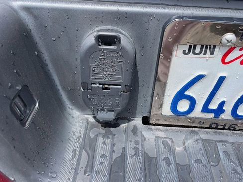 Used 2019 Chevrolet Colorado LT w/ LT Convenience Package RWD image 42