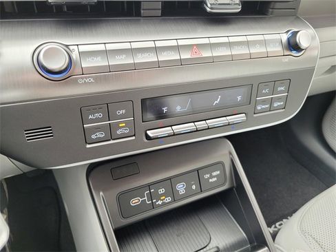 New 2026 Hyundai Kona Limited image 18