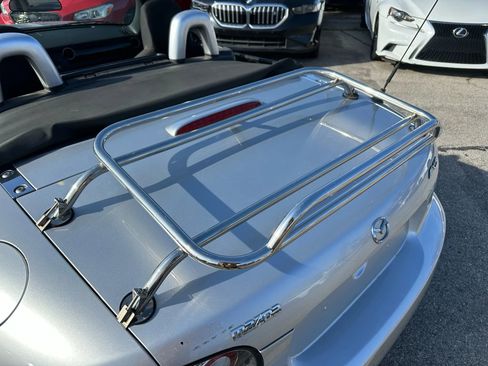 Used 2007 MAZDA MX-5 Miata Touring image 44