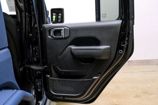 Used 2025 Jeep Wrangler Unlimited Rubicon w/ Safety Group AWD/4WD image 88