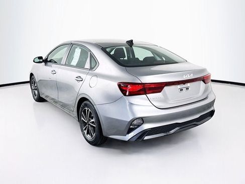 Certified 2023 Kia Forte LXS FWD image 7