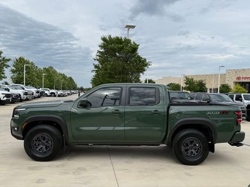 Used 2025 Nissan Frontier PRO-4X w/ Interior Protection Package AWD/4WD image 7