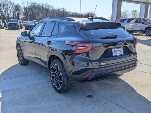 New 2026 Chevrolet Trax RS image 8