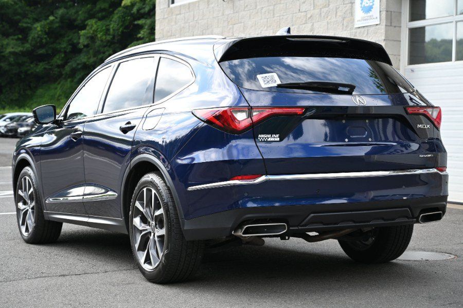 Used 2023 Acura MDX w/ Technology Package AWD/4WD image 9