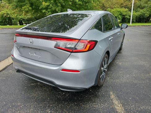 Used 2024 Honda Civic EX-L image 6