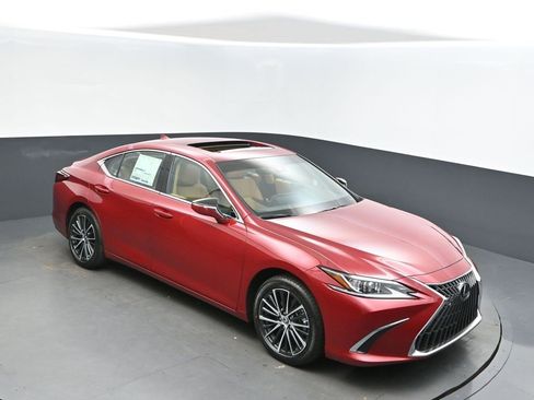 New 2025 Lexus ES 350 w/ Premium Package image 18