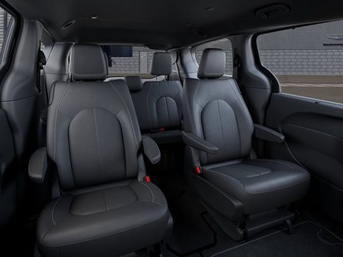 New 2026 Chrysler Voyager LX FWD image 15