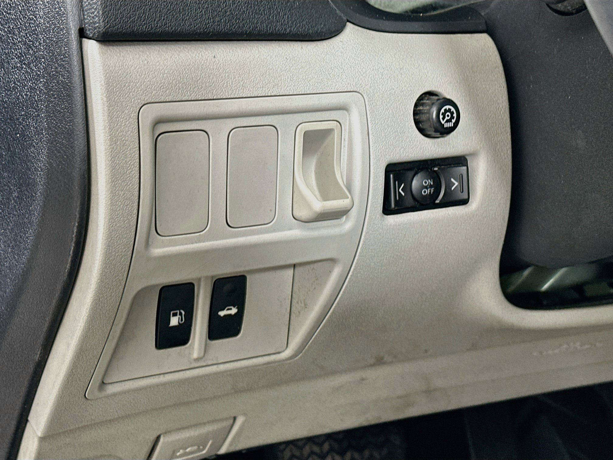 Used 2011 Lexus IS 250 AWD w/ Premium Pkg Value Edition image 10