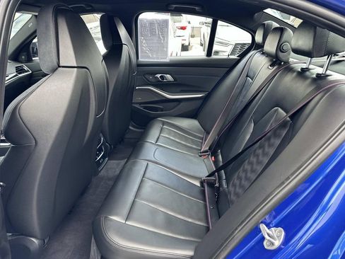 Used 2023 BMW M3 Competition AWD/4WD image 32