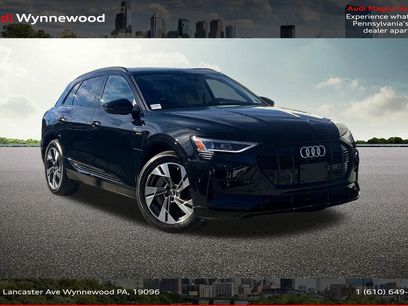 Used 2022 Audi e-tron Premium w/ Convenience Plus Package