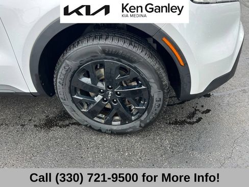 Used 2022 Kia Sorento S AWD/4WD image 21