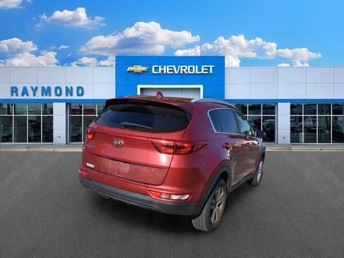 Used 2019 Kia Sportage LX AWD/4WD image 3