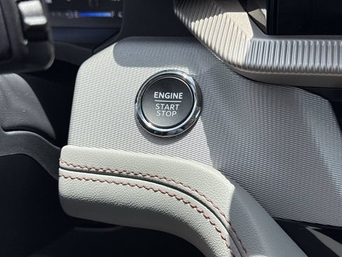 New 2026 Ford Explorer Active w/ Active Comfort Package RWD image 21