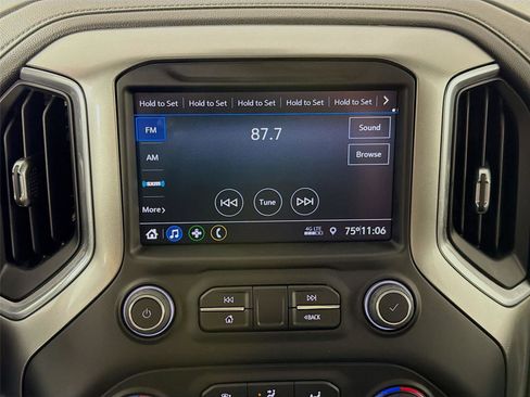 Used 2022 Chevrolet Silverado 2500 LT w/ Convenience Package AWD/4WD image 14