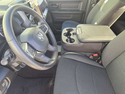 New 2026 RAM 2500 Tradesman AWD/4WD image 11