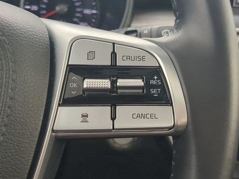 Used 2022 Kia Telluride EX w/ EX Premium Package image 16