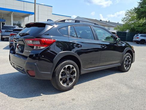 Used 2023 Subaru Crosstrek 2.0i Premium AWD/4WD image 6