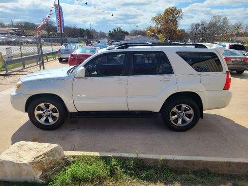 Used 2008 Toyota 4Runner Limited image 7