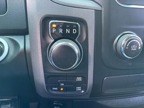 Used 2017 RAM 1500 Express image 11