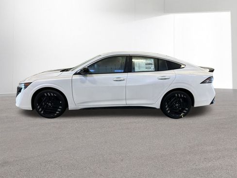 New 2026 Nissan Sentra SR w/ Floor Mat Package image 28