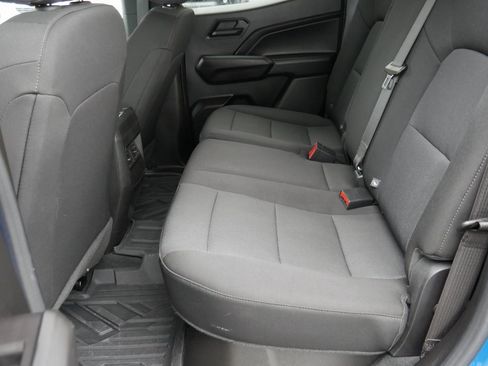 Used 2023 Chevrolet Colorado Trail Boss w/ Technology Package image 25