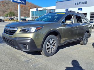 Used 2020 Subaru Outback Premium video 1