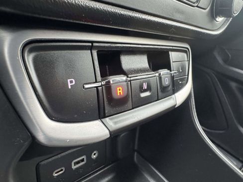 Used 2022 GMC Terrain SLE w/ Driver Convenience Package AWD/4WD image 36
