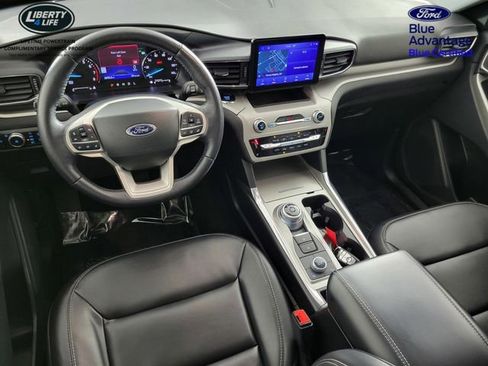 Certified 2023 Ford Explorer XLT w/ Equipment Group 202A image 35