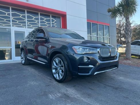 Used 2017 BMW X4 xDrive28i image 3